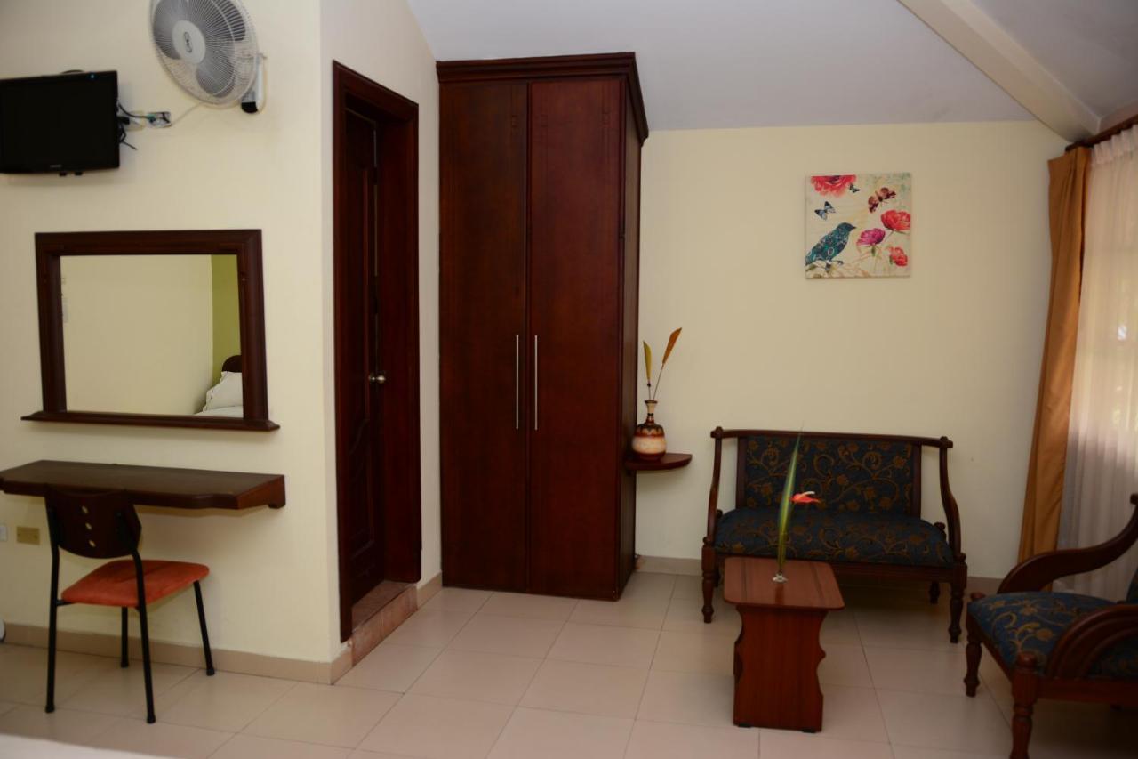 Hostal La Molienda Puyo Extérieur photo